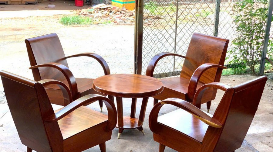 Cách lau chùi bàn ghế gỗ sạch bóng hiệu quả Cách lau chùi bàn ghế gỗ sạch bóng hiệu quả